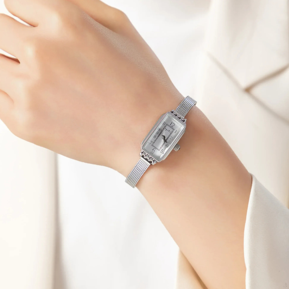 Élégante Watch