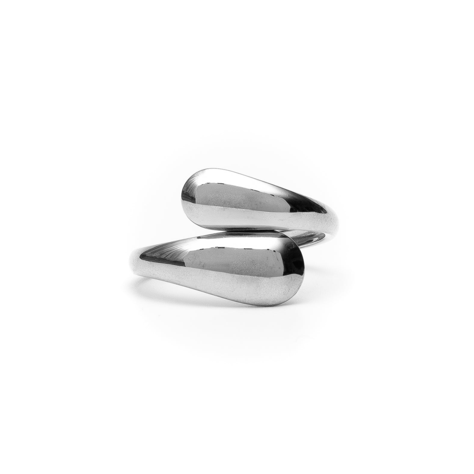 Twist Ring gold ring for women close-up