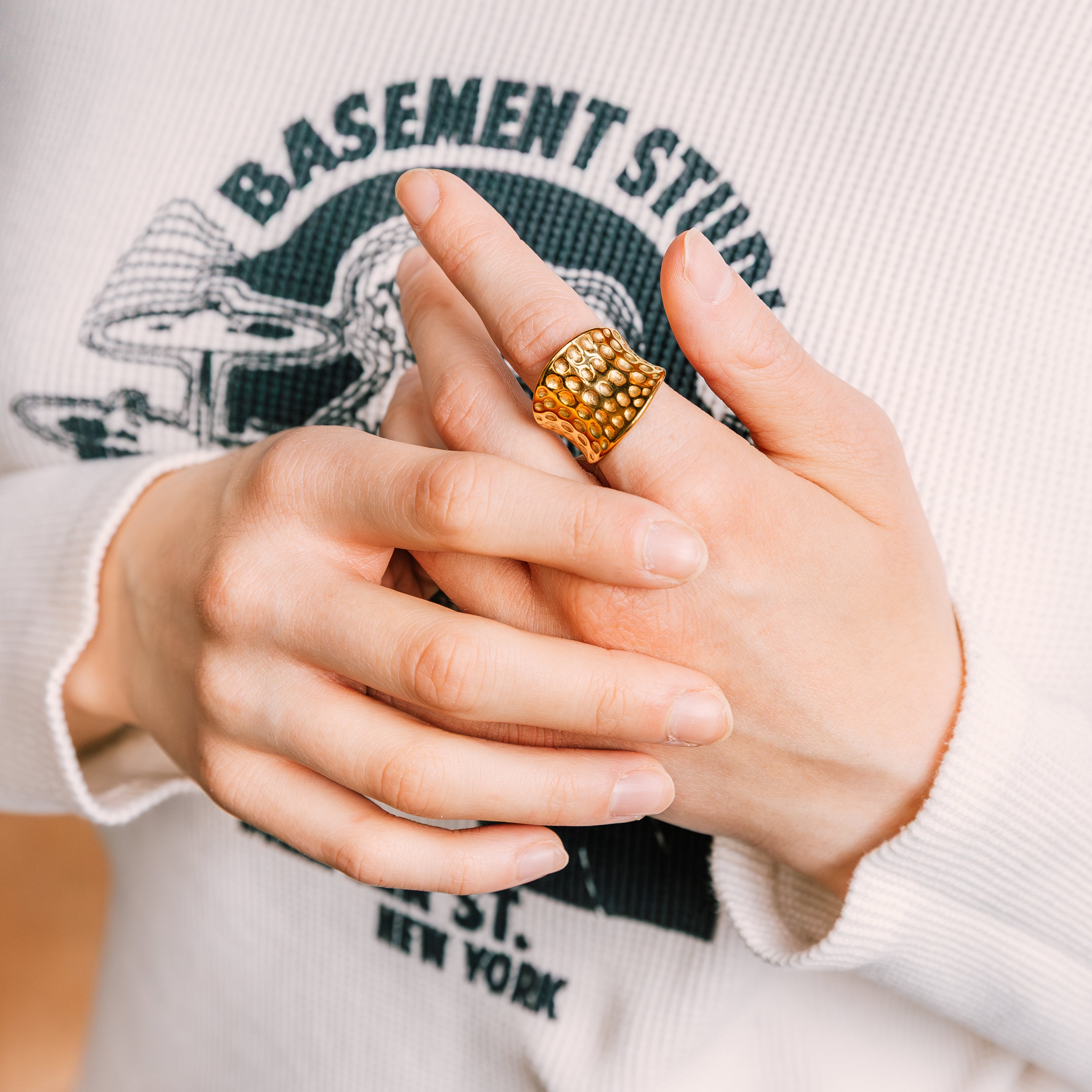 Textura Ring gold ring for women close-up