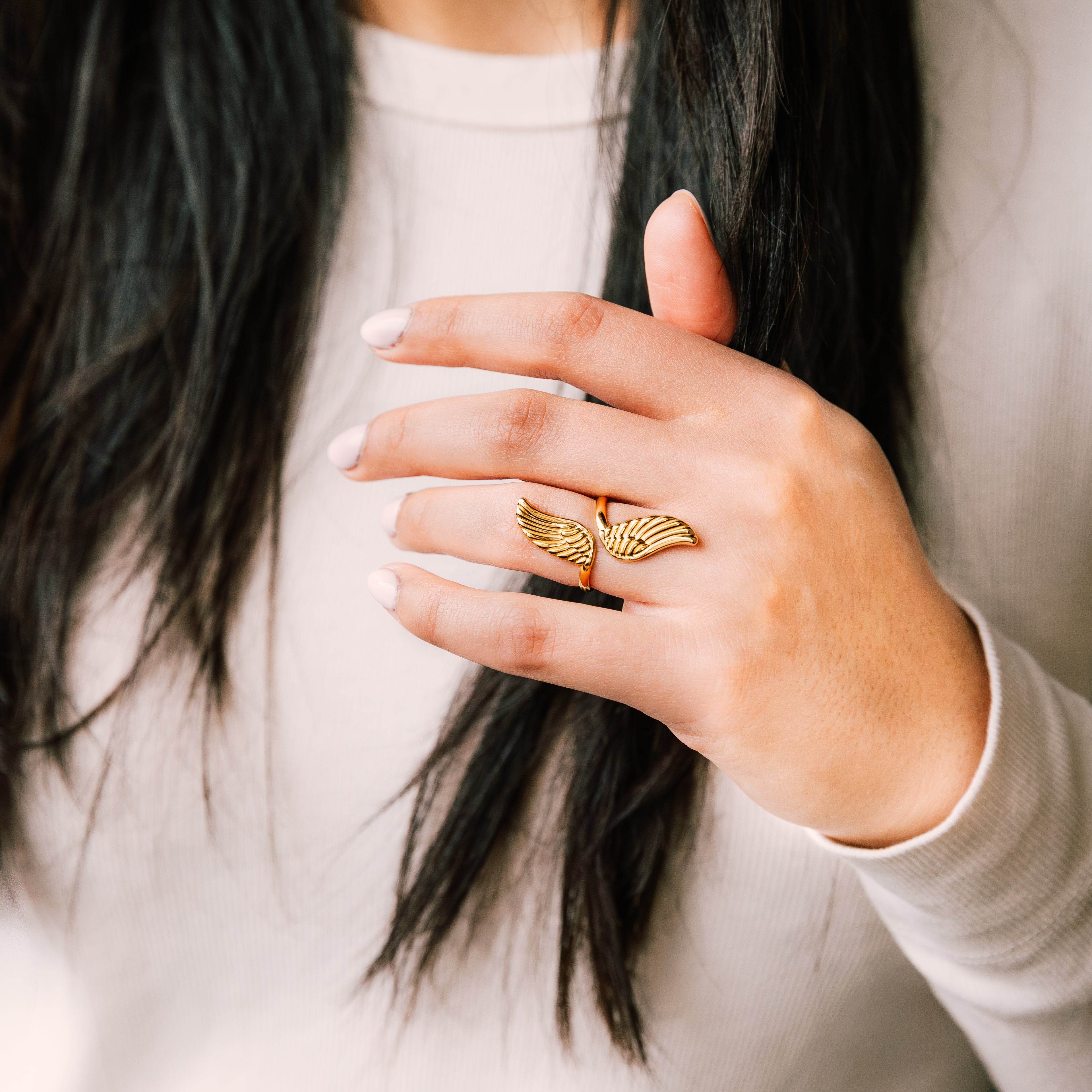 Seraphine Wings Ring gold ring for women close-up